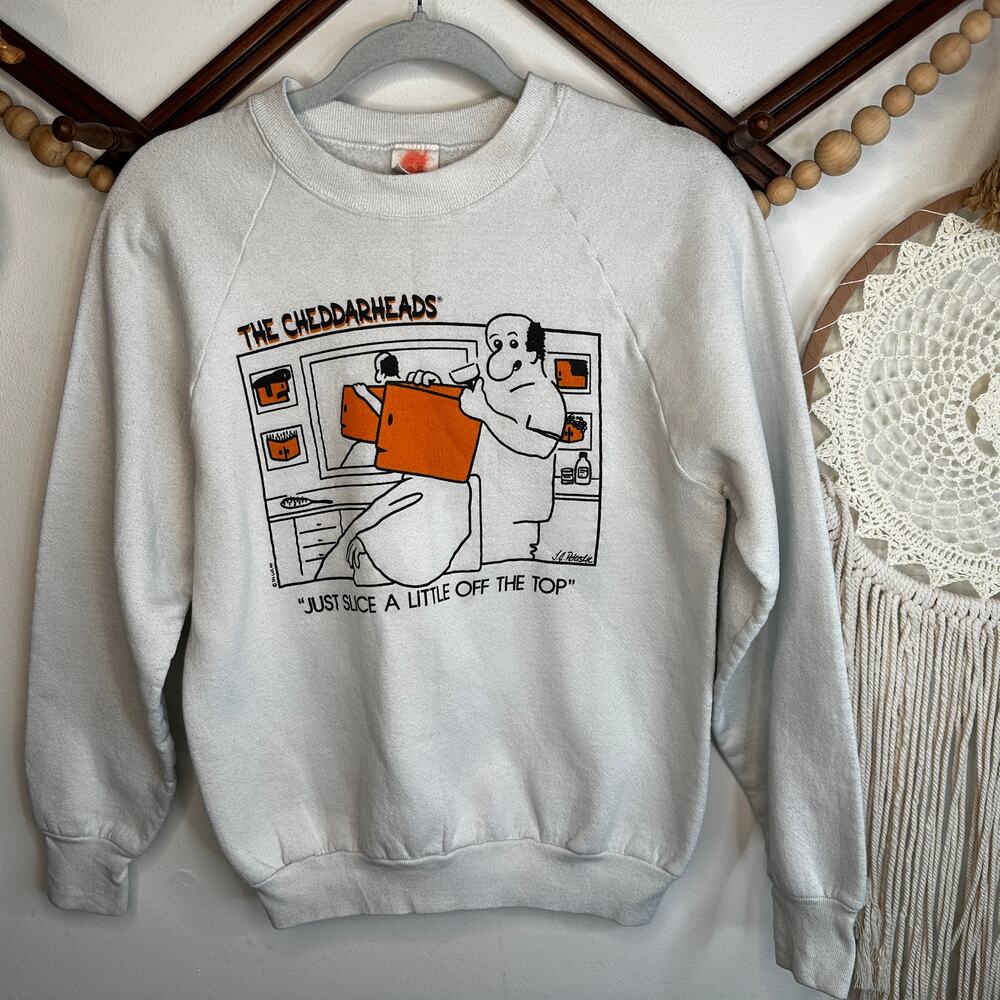 Vintage The Cheddarheads Wisconsin Funny Graphic Crewneck